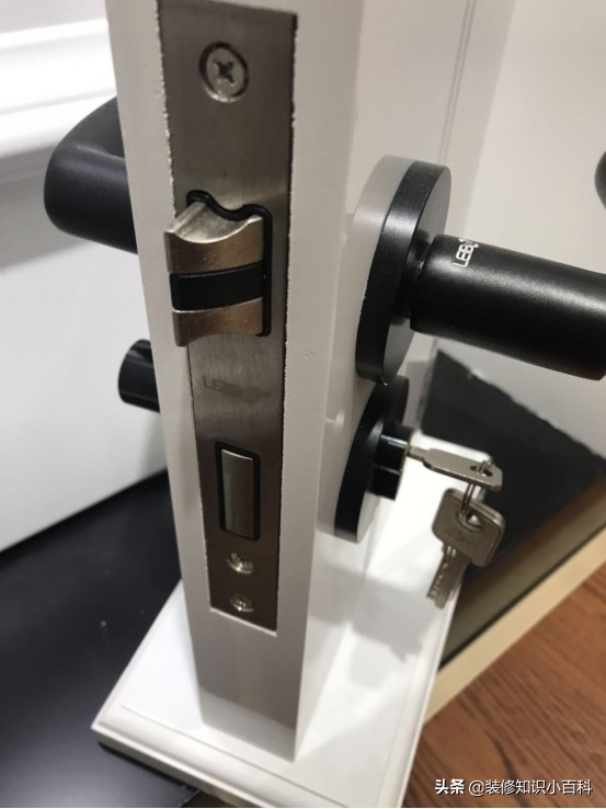 家庭裝修什麼門最實用,有哪些種類門值得選擇? 家庭裝修什麼門最實用,有哪些種類門值得選擇?