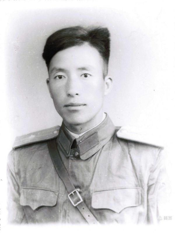 黨旗紅,生命永恆的底色——追記新四軍、志願軍老戰士陳秉筆 黨旗紅,生命永恆的底色——追記新四軍、志願軍老戰士陳秉筆