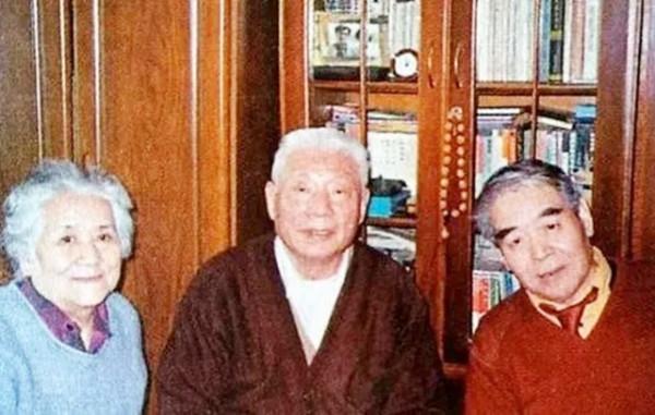 藝術家郭振清:78歲逝世葬禮普通:一無所有地來,一無所有地走 藝術家郭振清:78歲逝世葬禮普通:一無所有地來,一無所有地走