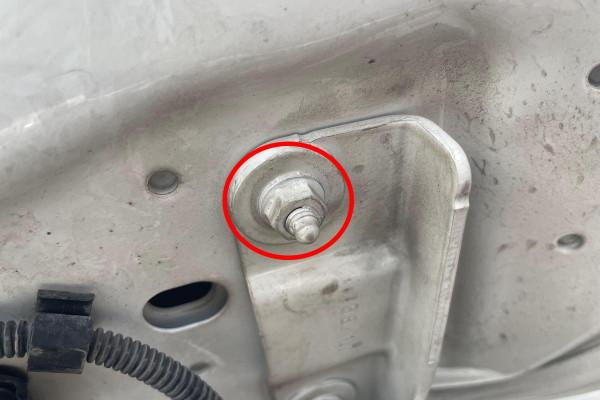 16萬買個車標玩兒？官方認證賓士GLA200，銷售原話：這車沒修過