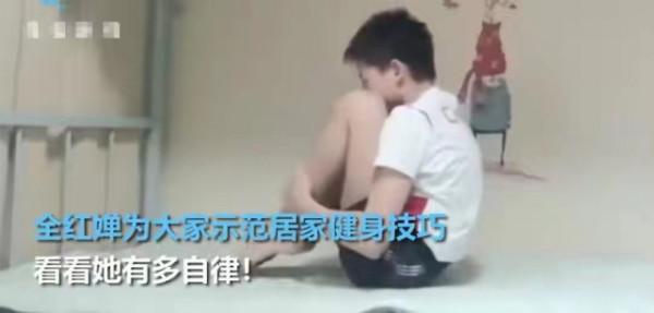 全紅嬋全運會合影太嬌小!和朱婷站一起成最萌身高差,氣場卻不輸 全紅嬋全運會合影太嬌小!和朱婷站一起成最萌身高差,氣場卻不輸