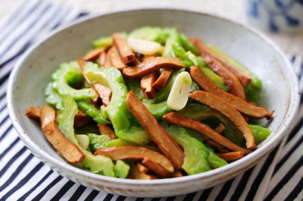 秋天，晚餐要多吃這道素菜，清淡爽口低油低脂，常吃身體更健康