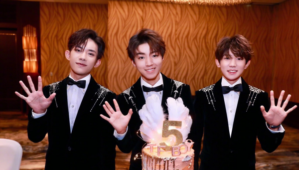 易烊千璽：終於，拉開了同伴之間的差距