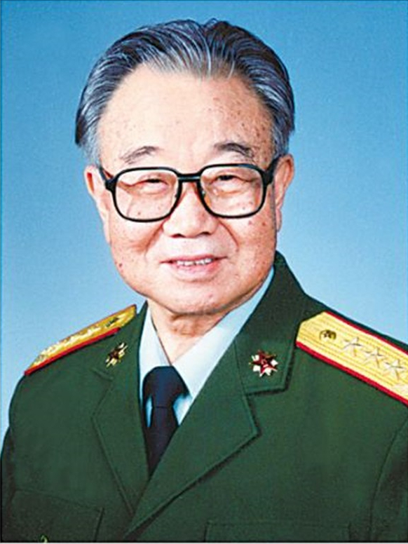 1988年我軍恢復軍銜制，國防大學正副校長、政委，授予什麼軍銜？