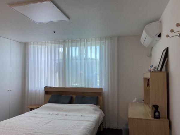 90㎡剛需面積，韓國夫妻只買基礎軟裝，極簡乾淨顯大，又有煙火氣