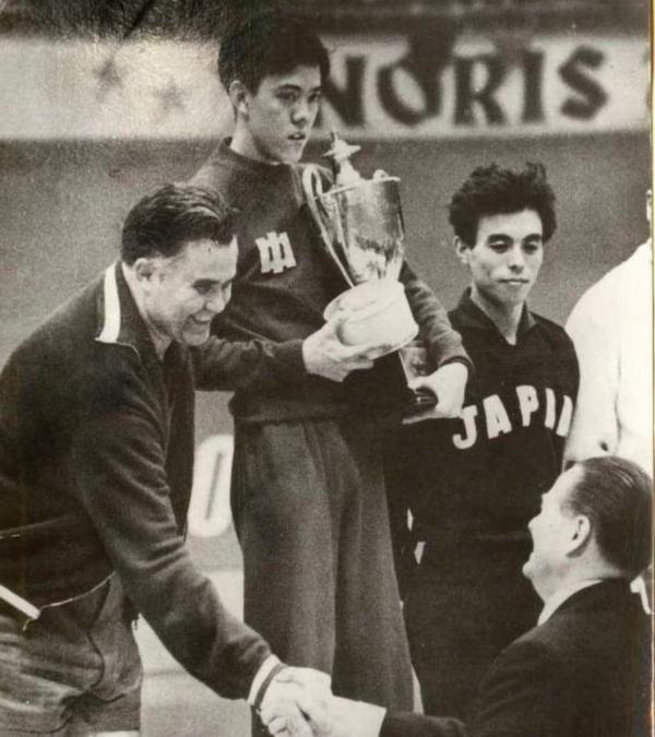 周恩來對中國第一個世界冠軍，說出這樣四句話，至今仍被視為經典