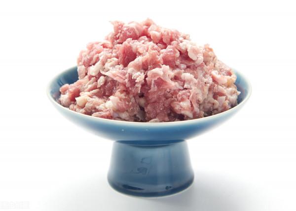 豬肉芹菜餡水餃的做法圖片步驟,怎麼做豬肉芹菜餡水餃好吃? 豬肉芹菜餡水餃的做法圖片步驟,怎麼做豬肉芹菜餡水餃好吃?