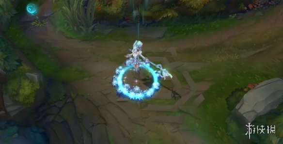 《LOL》曝情人節玫瑰新面板演示：風女 蜘蛛 阿克尚