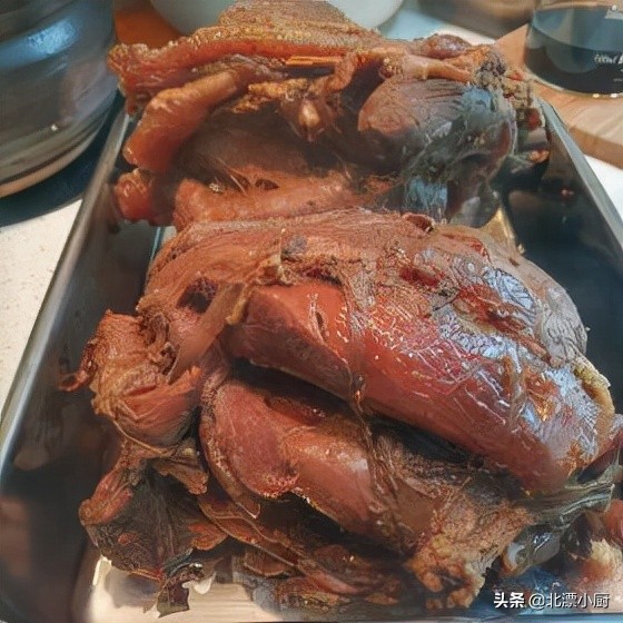 滷牛肉時，記住“1醃2泡”，牛肉不腥不柴，好吃還縮水小