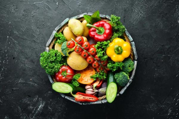 【網路闢謠】切掉腐爛部分就能繼續食用？病毒已經四處蔓延