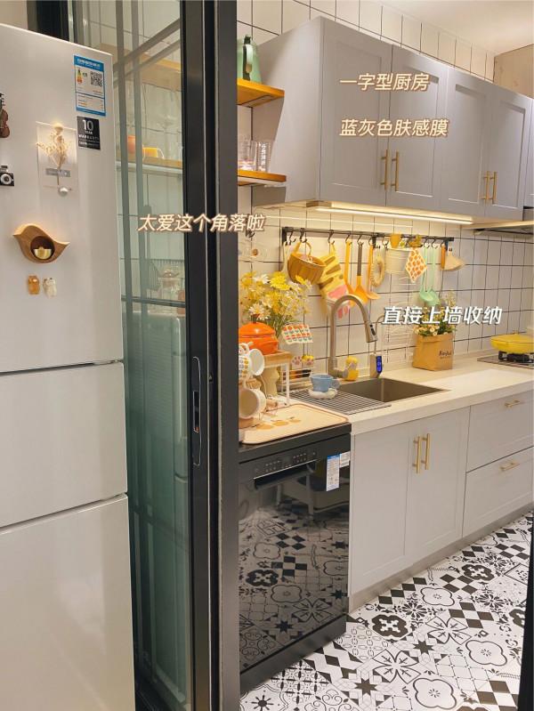 很慶幸，廚房裝修堅持增加7個設計，小空間也能越用越順心