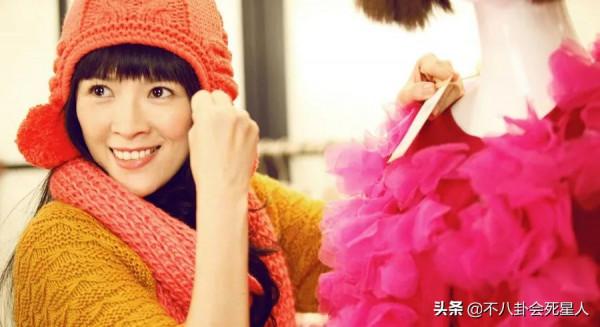 明明是苦情臉非要演活潑少女，高圓圓李沁都栽了