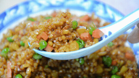 一場由「剩米飯」引發的胃病！剩飯剩菜各有“保質期”