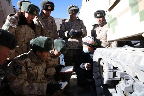 助力冬季物資運輸保障！新型全地形車落戶高原邊防部隊