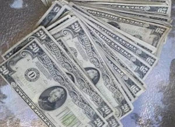 真實故事：夫妻在地下室發現恐怖箱子，開啟後驚動了聯邦調查局