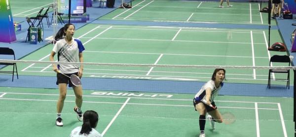 全運會群眾羽毛球賽 山西女雙組合安靜然/李曉宇險勝過關