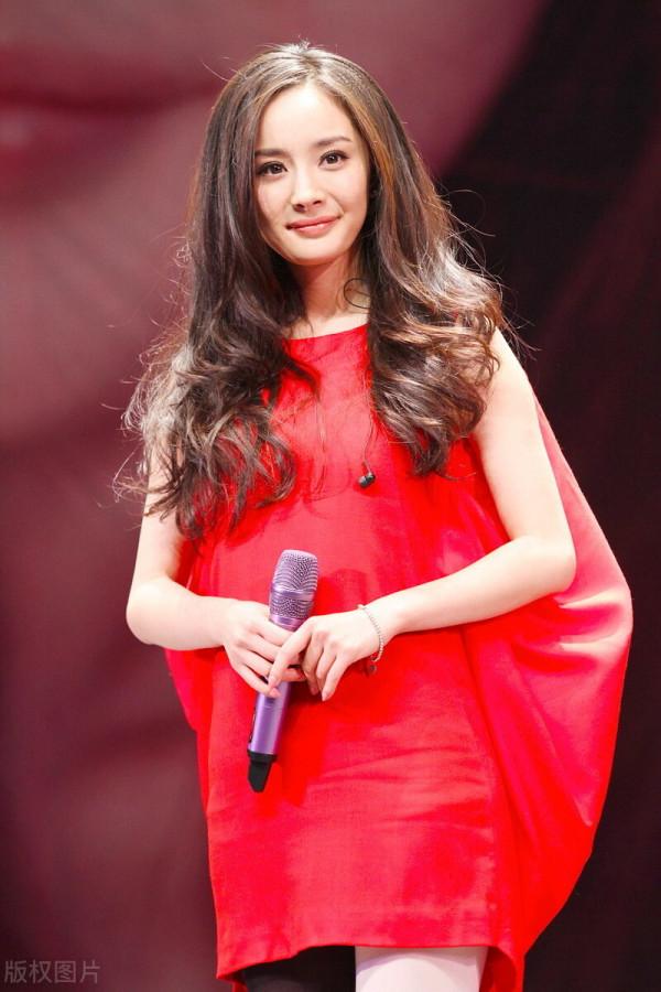 2012黑白楊冪清純且美麗