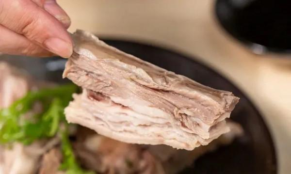 最好吃的美食，藏在冒著煙火氣的地方