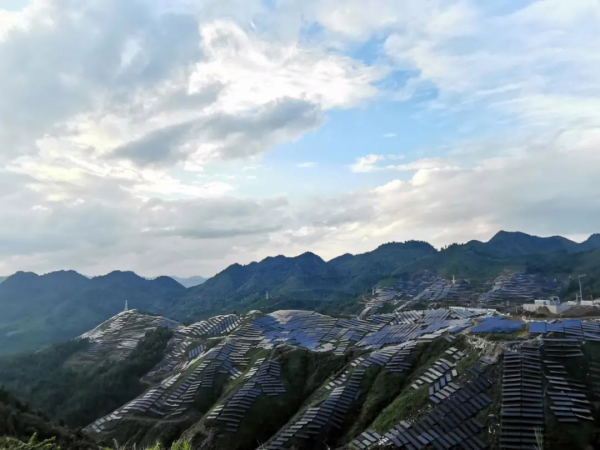 加快清潔能源發展！為實現雙碳目標貢獻平高力量