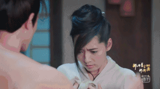 國產劇裡的女扮男裝,不男又不女,到底能有多離譜?笑不活了 國產劇裡的女扮男裝,不男又不女,到底能有多離譜?笑不活了