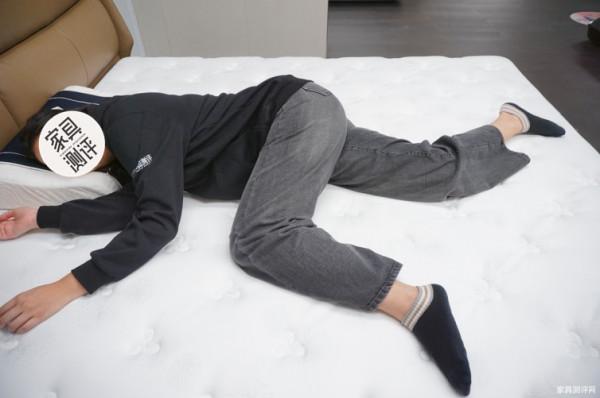 芝華仕5星床墊測評：軟歐包個性化設計 硬支撐愉悅睡感