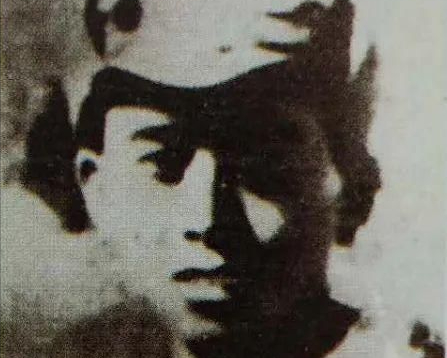 1947年土匪殘殺我軍5名高幹，毛主席悲憤不已，下令槍斃警衛連長