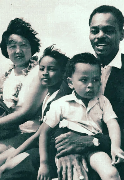 電影《長津湖》裡的伍千里為何不讓伍萬里殺那個美軍戰俘？