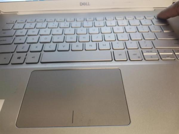 戴爾膝上型電腦又卡死了 戴爾膝上型電腦又卡死了