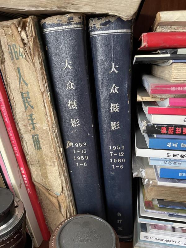 那年那月逛潘家園舊貨市場，瘋狂買老相機和攝影書刊
