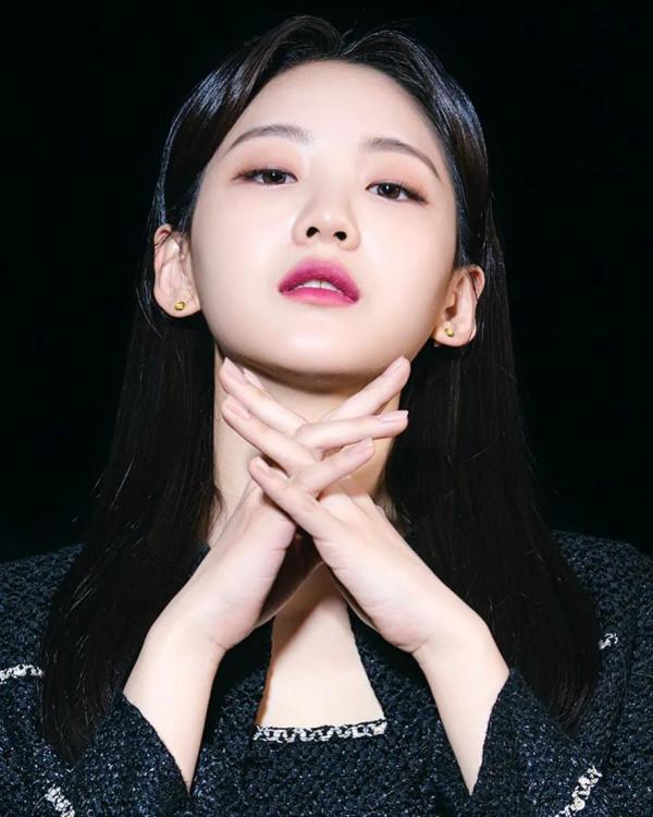 《殭屍校園》最美班長爆紅！甜美演員：趙怡賢，高冷演技狂圈粉