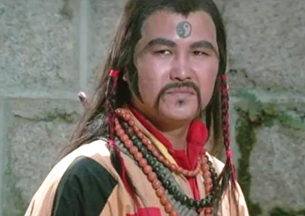 79歲老戲骨陳龍突傳死訊！曾參演過百部電影，弟弟是知名武術指導