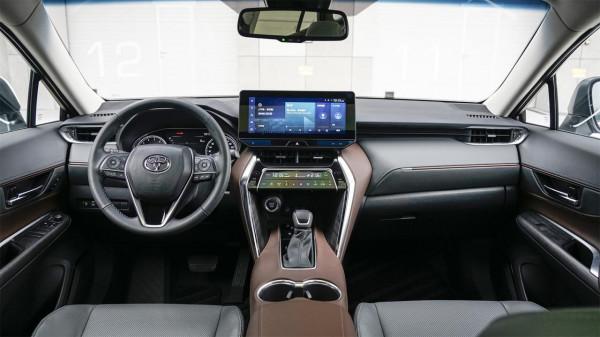 豐田凌放憑什麼比RAV4貴4萬？