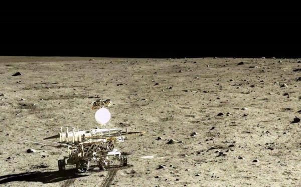 玉兔二號發現的“神秘小屋”終於現了真身，原來是“兔子”