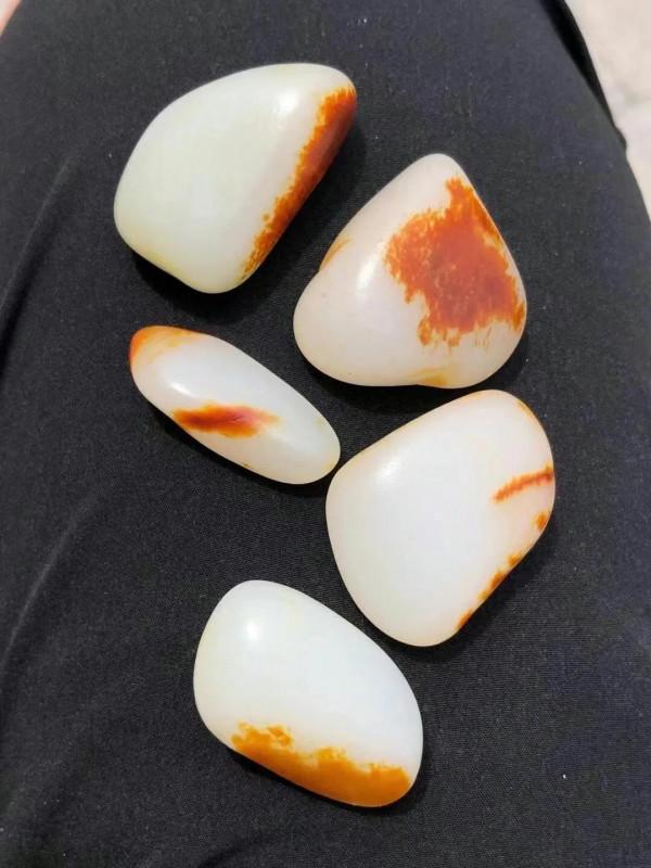 什麼是黑羊脂,不是所有黑都能稱之為黑羊脂 什麼是黑羊脂,不是所有黑都能稱之為黑羊脂