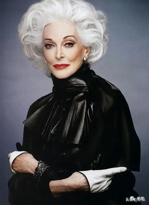 白髮超模“超長續航”的人生