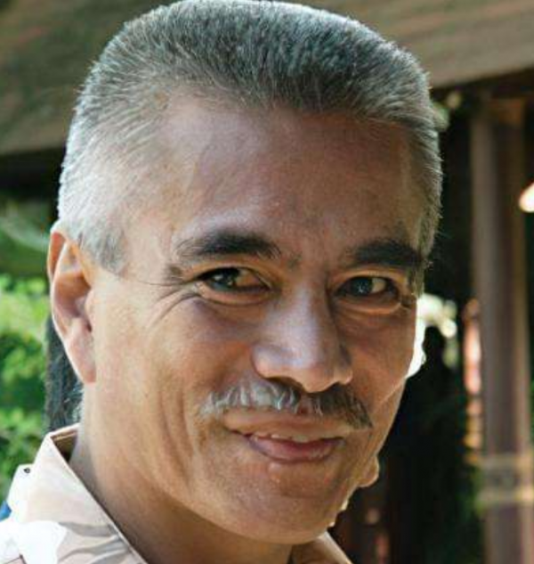 華裔總統湯安諾：上任就與中國斷交，面臨亡國危機後又向中國求援