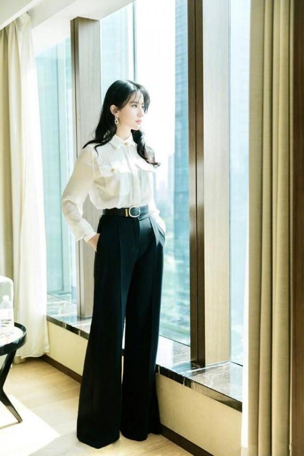 確認過眼神和顏值,劉亦菲絕對是娛樂圈帥到沒朋友的女星 確認過眼神和顏值,劉亦菲絕對是娛樂圈帥到沒朋友的女星