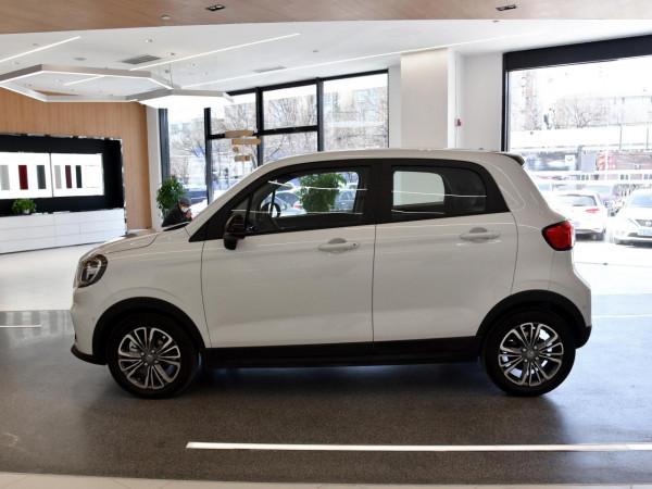 低價更實惠，高質量好停車代步車，403km續航帶快充，實拍零跑T03