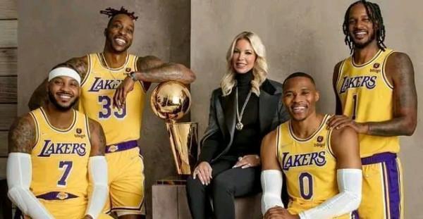 一簽一裁！老詹欲動用關係拿下冠軍中鋒，湖人終於準備要出手