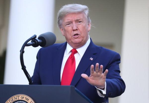 曾被譽為“美國版鍾南山”，福奇現在反咬一口，汙衊中國隱瞞疫情