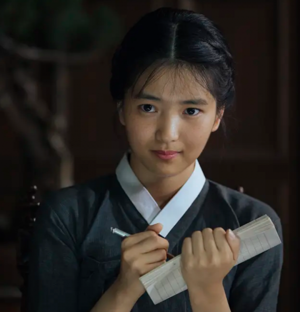 金多美《那年我們》引爭議？金高銀後力疲憊，金泰梨天降紫微星？