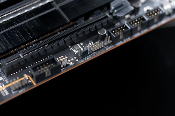 ProArt X570 CREATOR WIFI主機板評測：帶雷電介面的AMD創作者之選