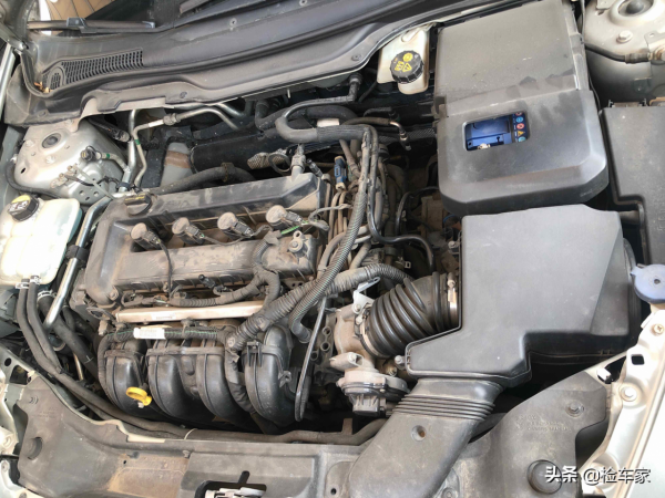 市面僅存兩位數，5萬塊買這輛沃爾沃C30值嗎？賣家：加個好友