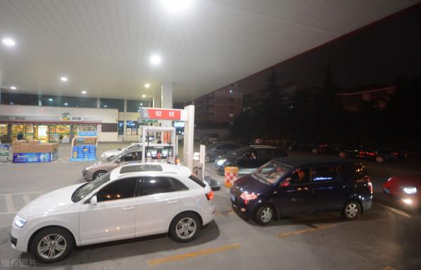 油價調整訊息：今天9月22日，最新調整後加油站汽油、柴油限價