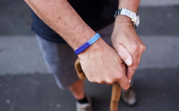 發生震顫未必是帕金森 特發性震顫的發病率其實更高 發生震顫未必是帕金森 特發性震顫的發病率其實更高