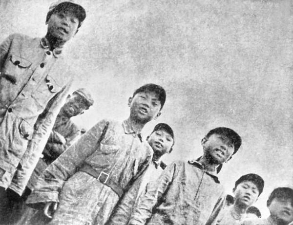 55年授銜的這位開國少將,元帥大將都給他面子,最後升到了正國級 55年授銜的這位開國少將,元帥大將都給他面子,最後升到了正國級