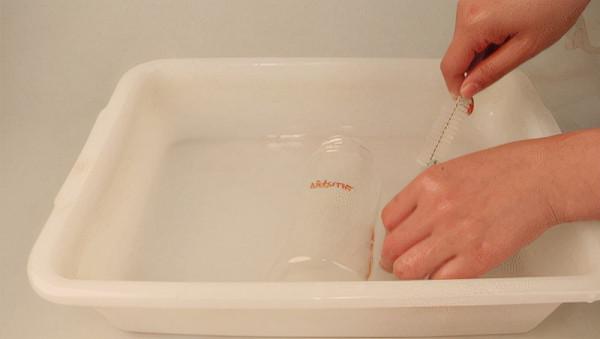 孩子突然拉肚子上吐下瀉，去醫院才知道，都是開水燙奶瓶惹的禍