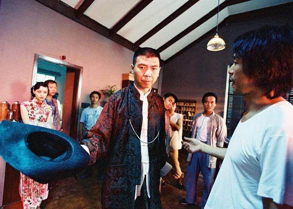 馮小剛憤怒:我幫他客串,他卻不幫我 馮小剛憤怒:我幫他客串,他卻不幫我