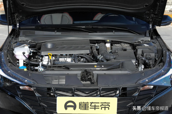 新車｜9&period;98-14&period;18萬元，推出黑騎士限量版！2022款現代伊蘭特上市