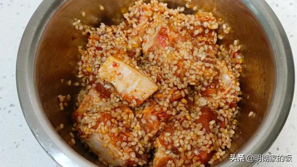 三口之家的一餐:蒸排骨、燉酥肉、醪糟小湯圓,太滿足了 三口之家的一餐:蒸排骨、燉酥肉、醪糟小湯圓,太滿足了